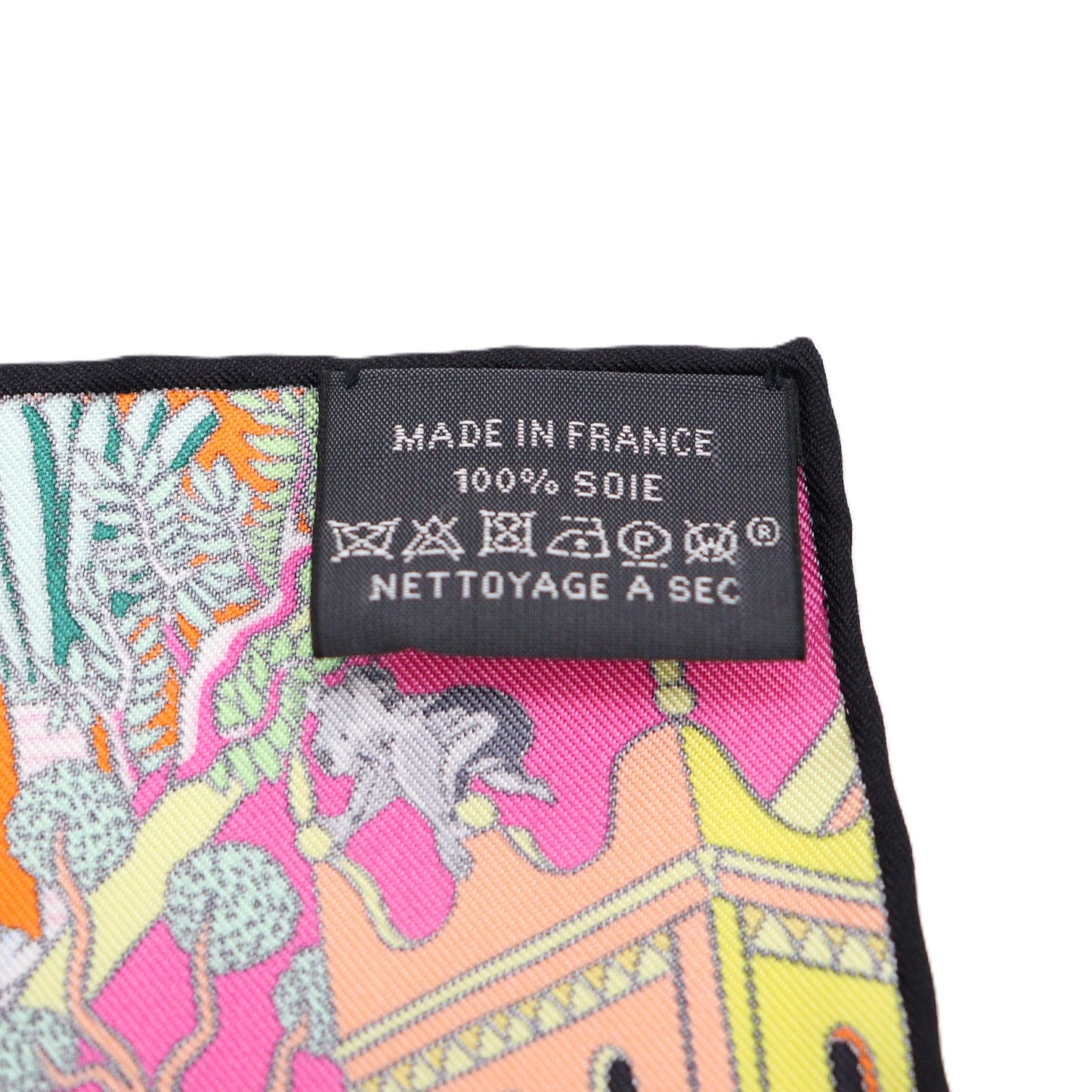 HERMES CARRE90