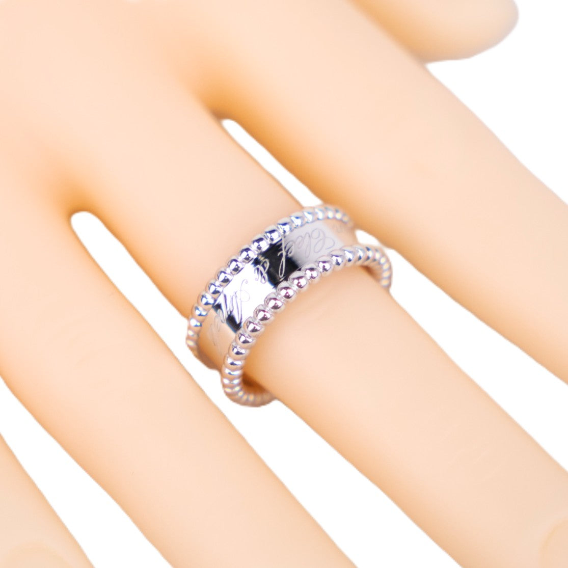 Van Cleef & Arpels VCARN32353 Perlee Signature Ring #53