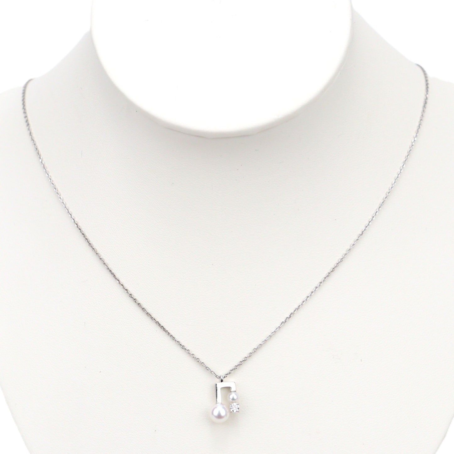 TASAKI Petit Balance Note Necklace