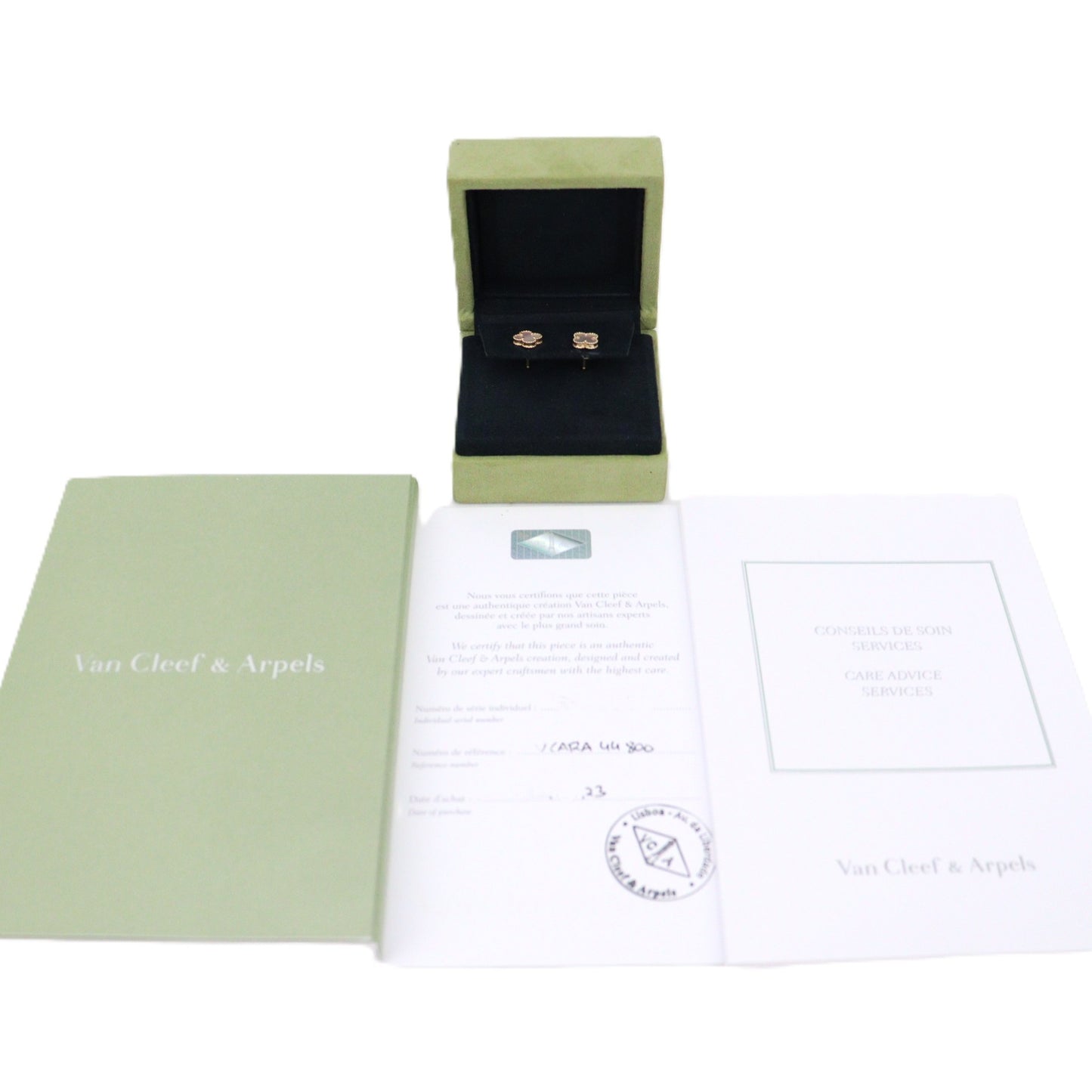 Van Cleef ＆ Arpels VCARA44800 Sweet Alhambra Earrings