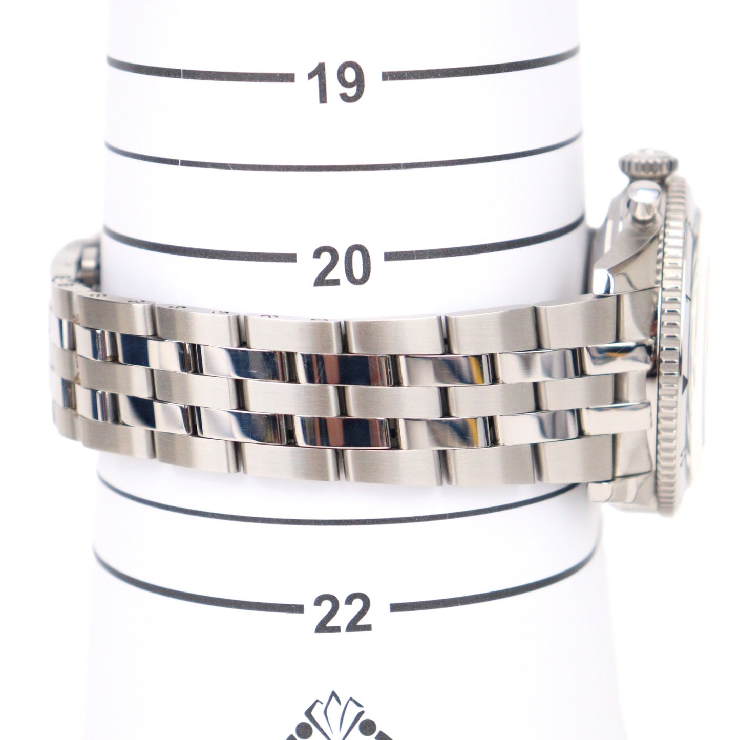 Breitling A23380/A233802A1L1A1 Classic Avi