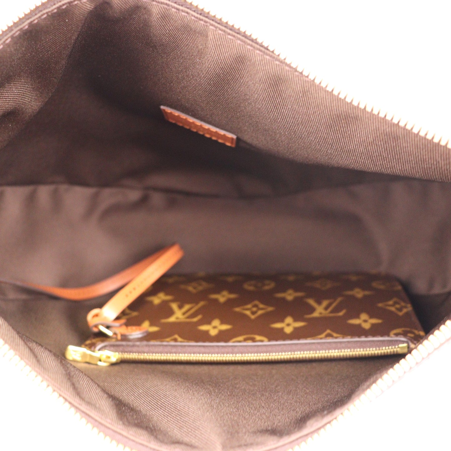 LOUIS VUITTON M46311 LOOP HOBO