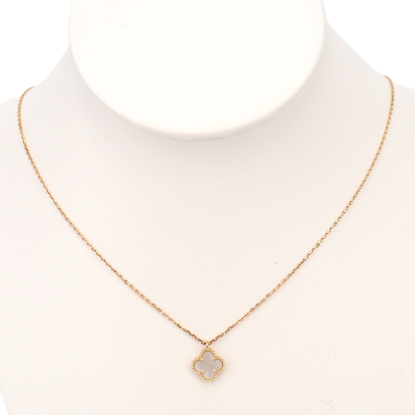 Van Cleef ＆ Arpels VCARF69100 Sweet Alhambra Necklace