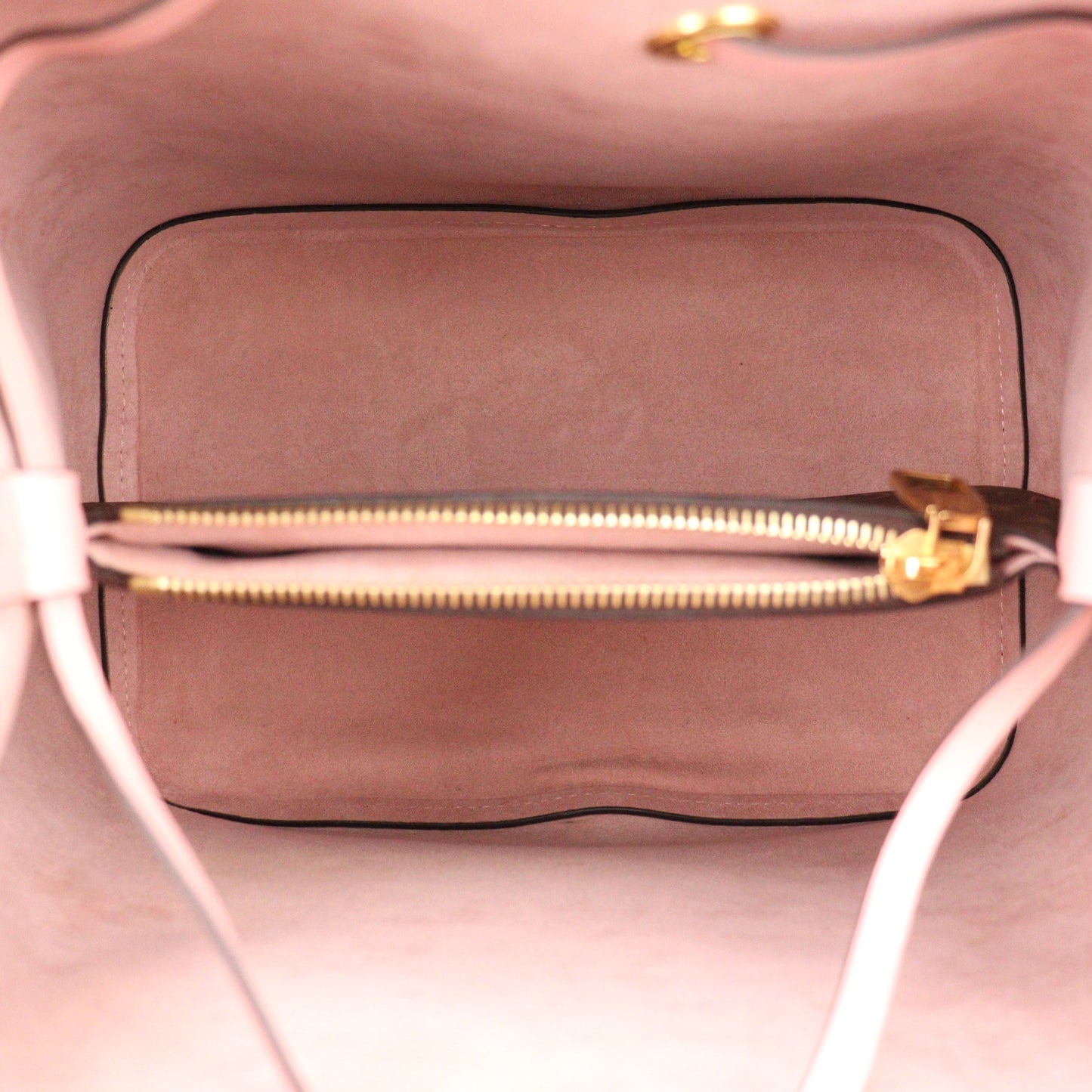 LOUIS VUITTON M44022 NEO NOE MM