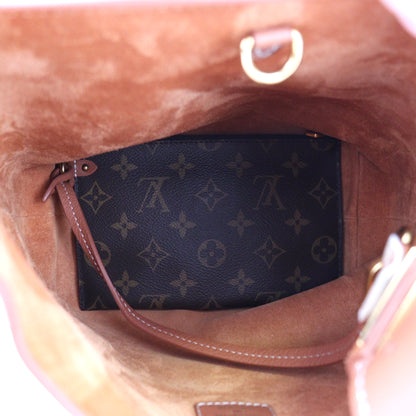 LOUIS VUITTON M25354 LOW KEY HOBO PM
