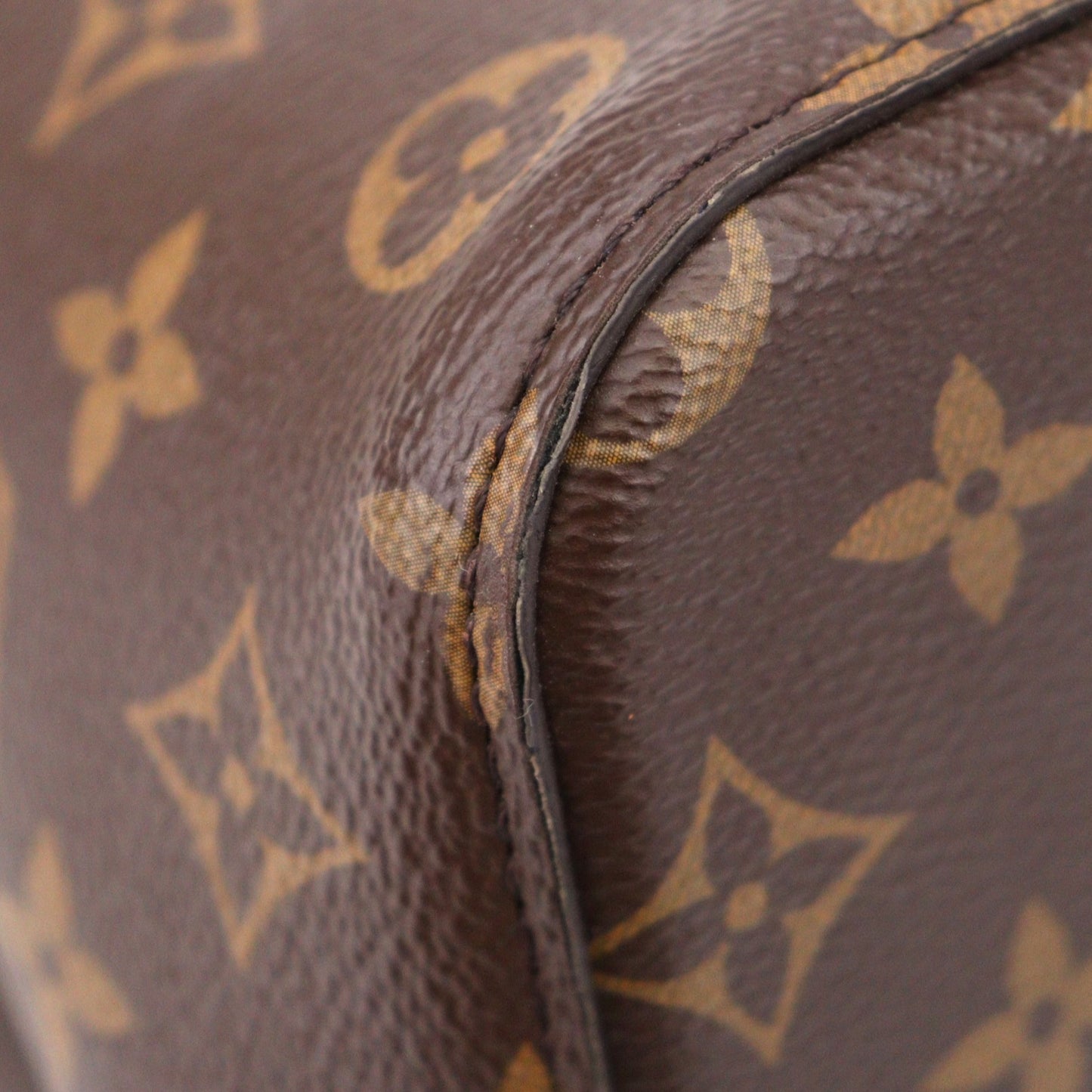 LOUIS VUITTON M44020 NEO NOE