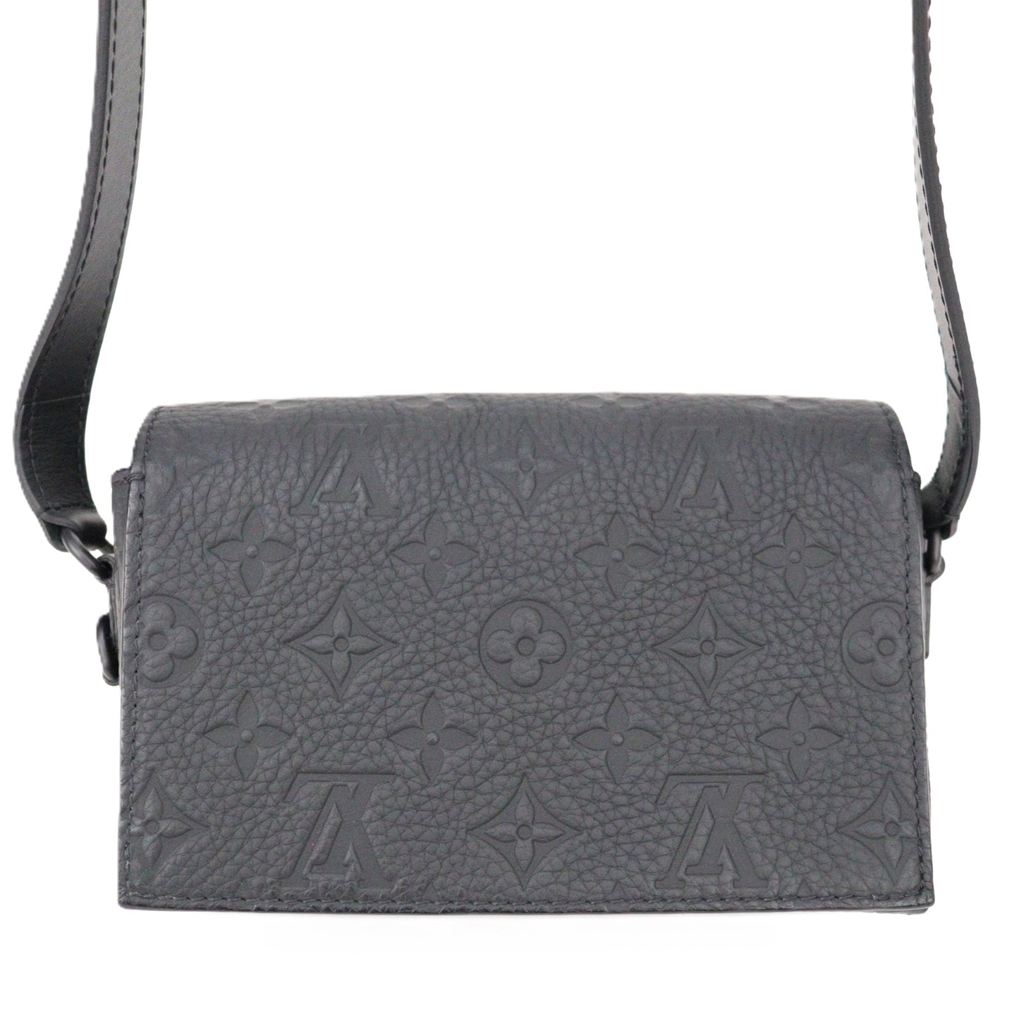 LOUIS VUITTON M81746 STEAMER WEARABLE WALLET