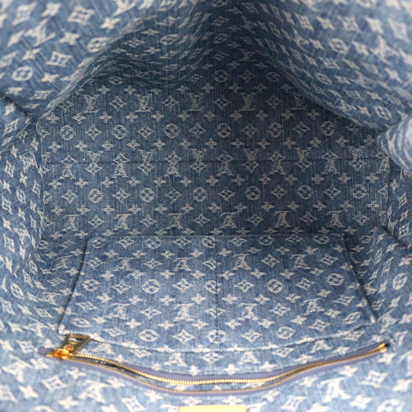LOUIS VUITTON M46871 ON THE GO MM
