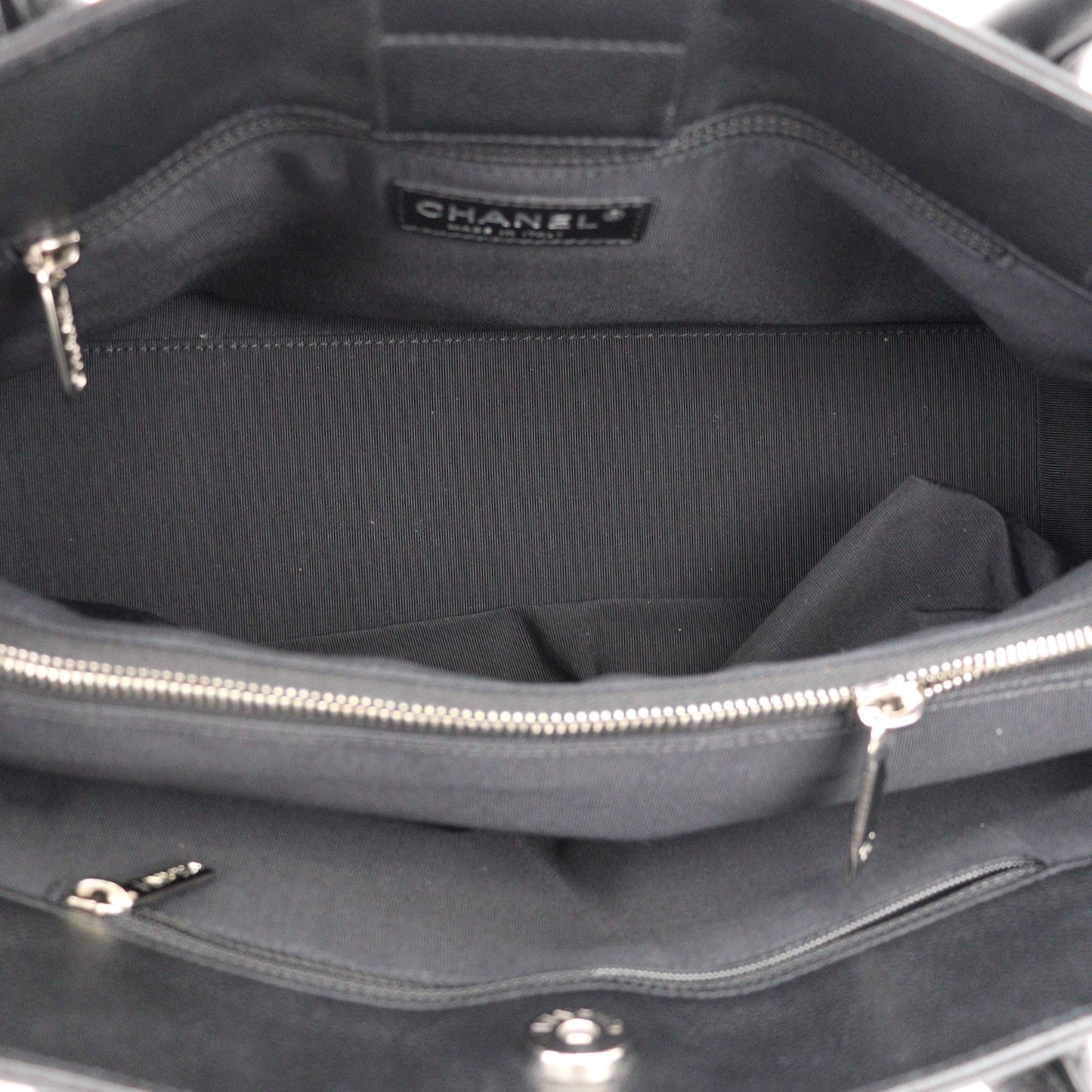 CHANEL 67282 TOTE BAG