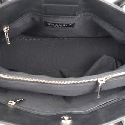 CHANEL 67282 TOTE BAG