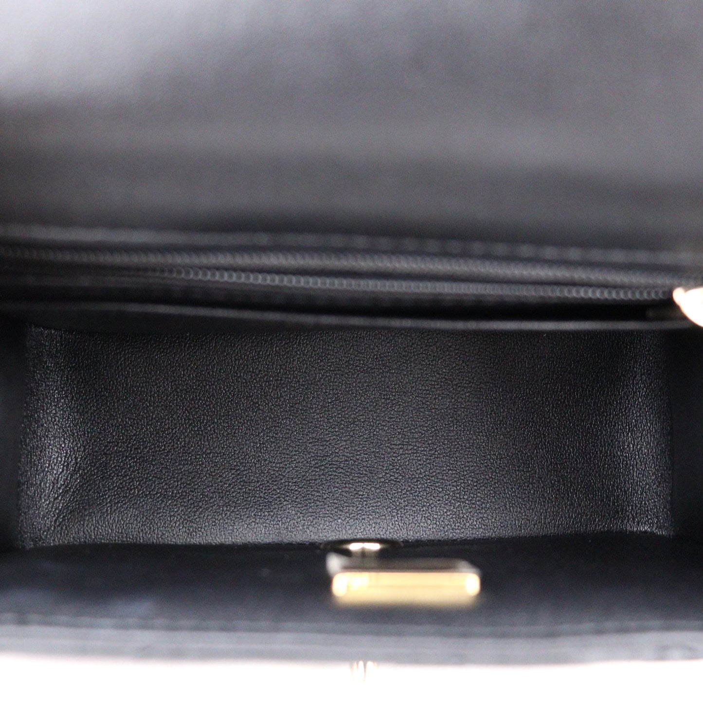 CHANEL 35200 CALSSIC FLAP MINI SHOULDER BAG