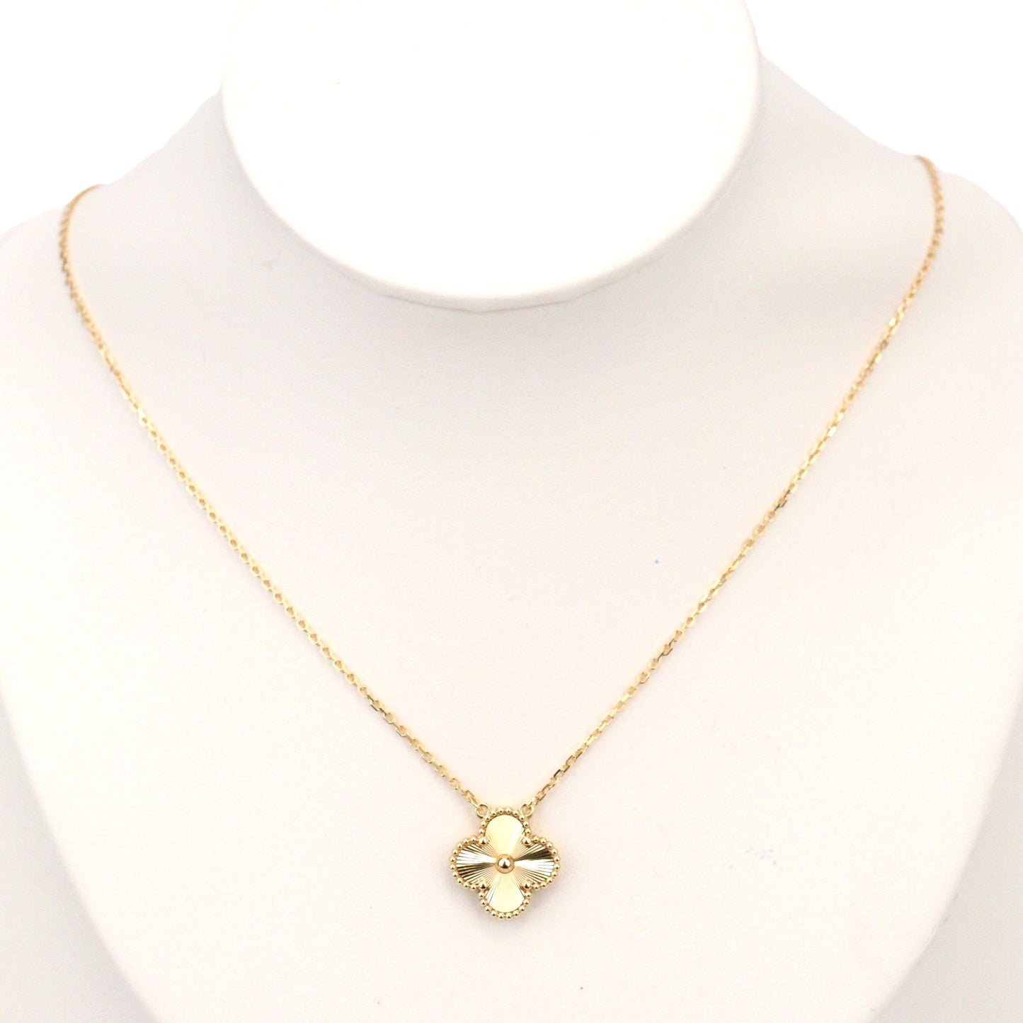 Van Cleef & Arpels VCARP4KL00 Vintage Alhambra Necklace