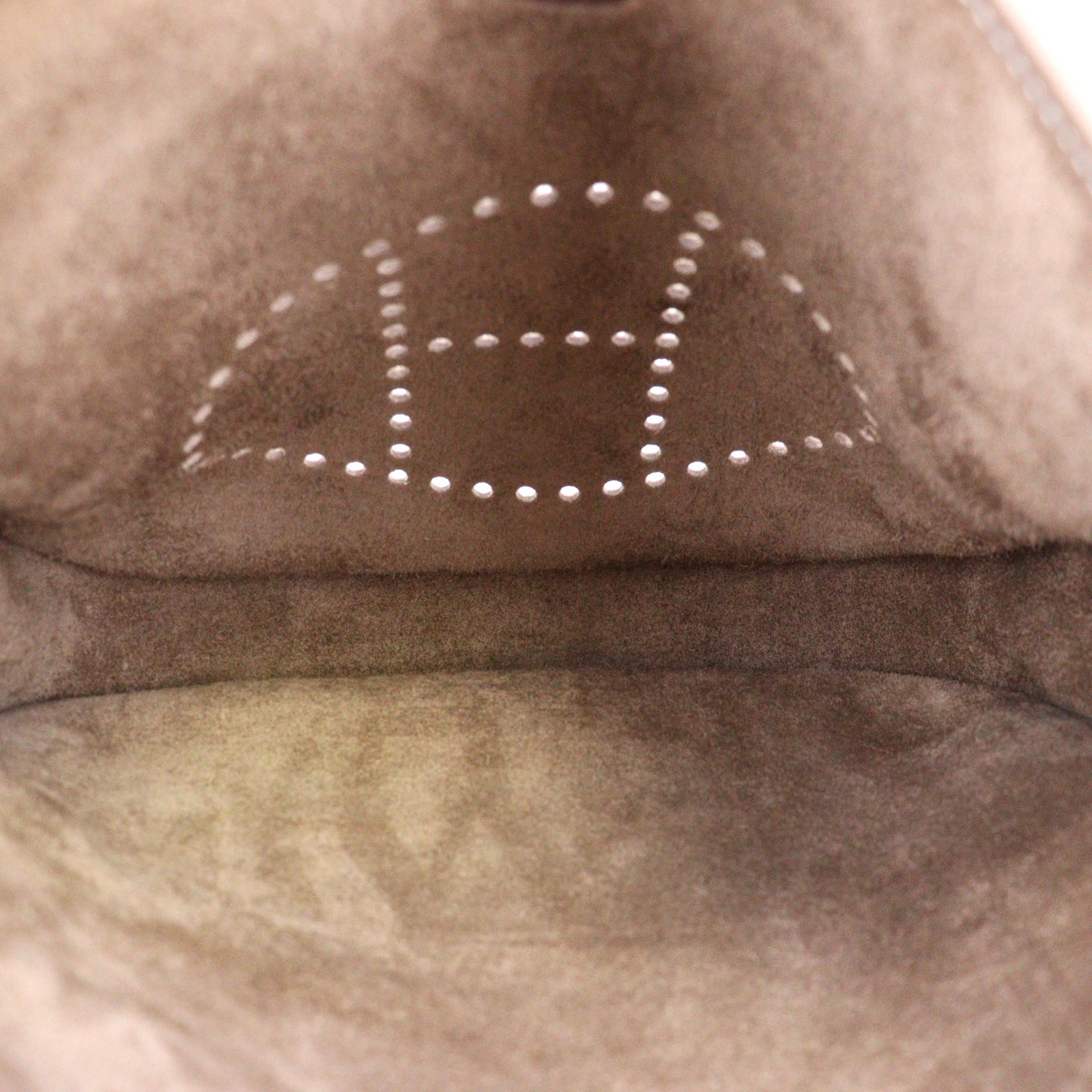 HERMES 056277CK EVELYNE3 29 CROSSBODY BAG