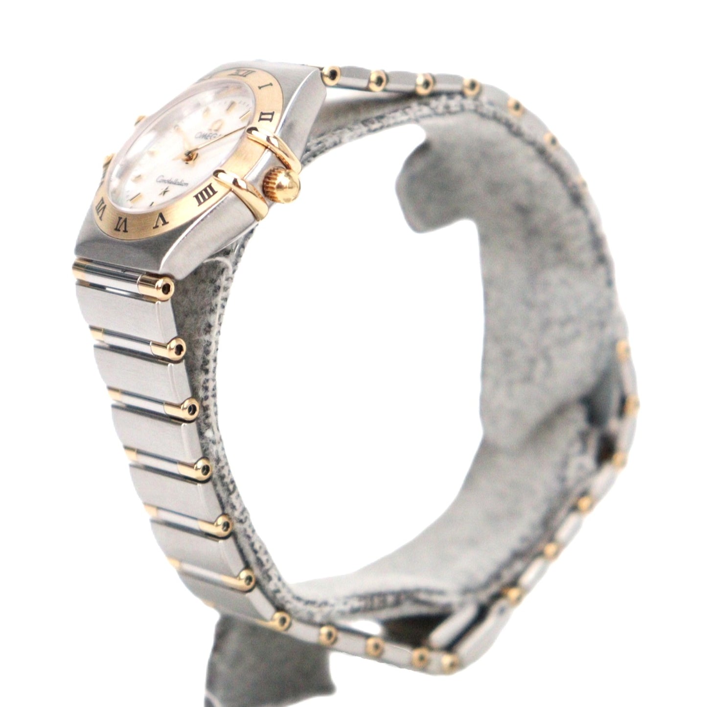 OMEGA 1362.70 Constellation