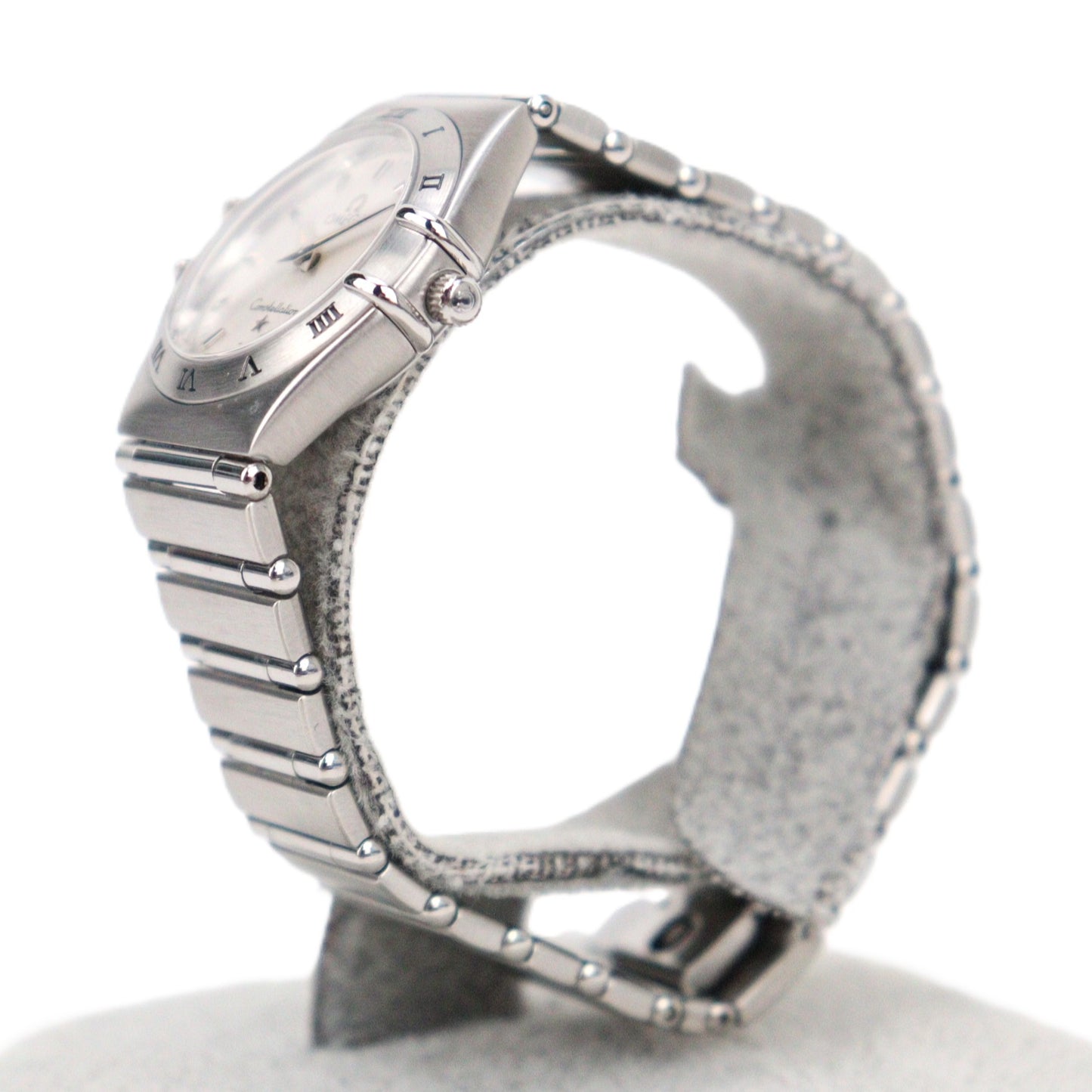 OMEGA 1572.30 Constellation
