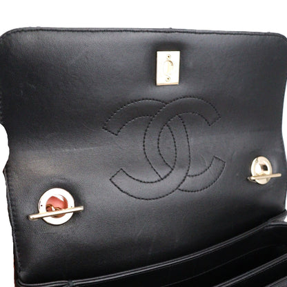 CHANEL 92236 SHOULDER BAG