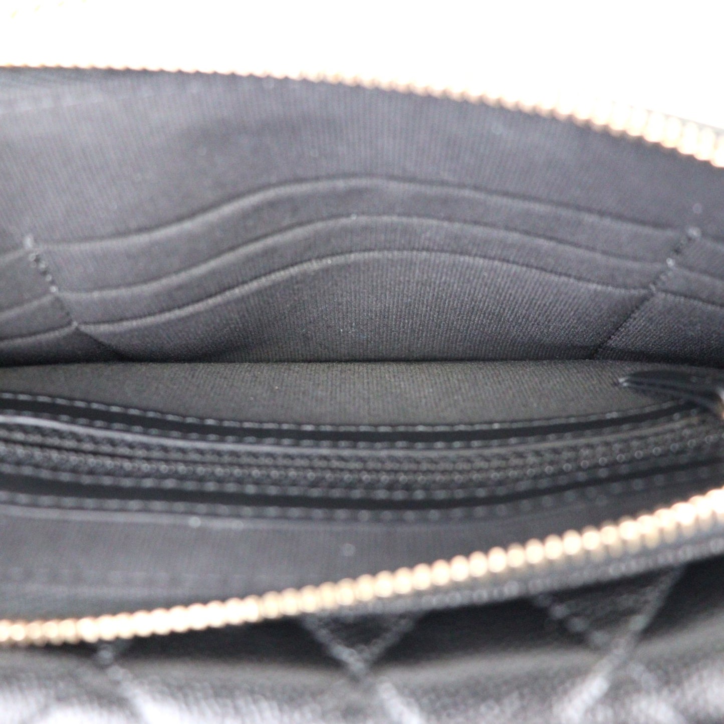 CHANEL AP3013 BOY CHANEL PHONE HOLDER