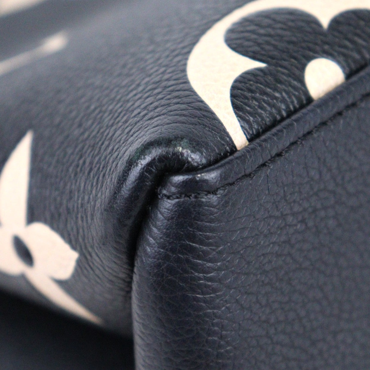 LOUIS VUITTON M58913 PETIT PALAIS PM HANDBAG