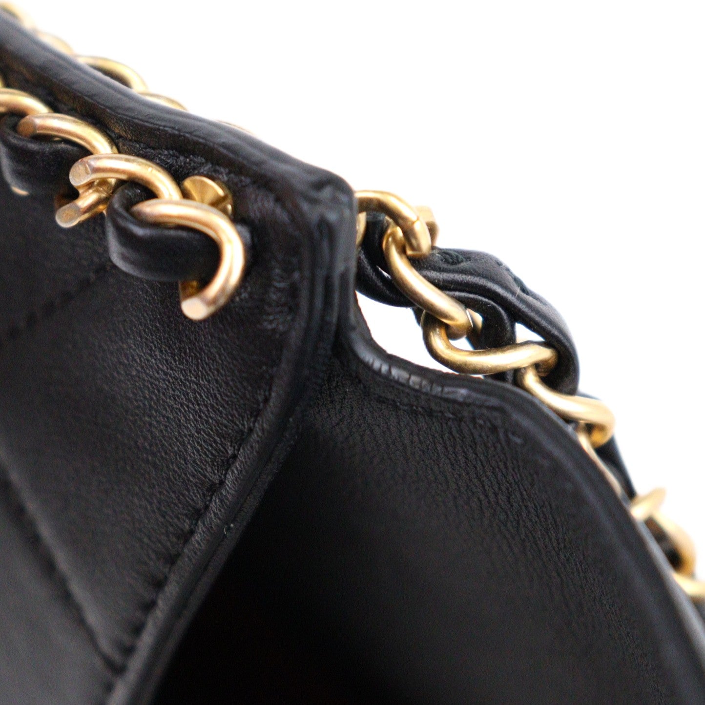 CHANEL CROSSBODY BAG