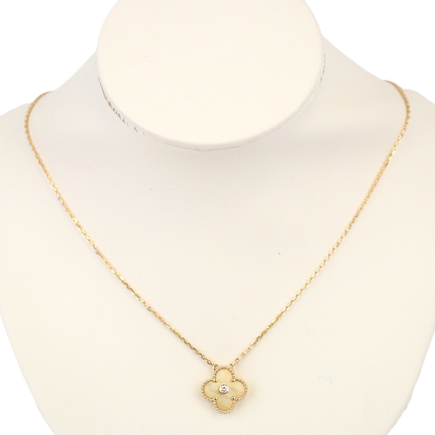 Van Cleef & Arpels VCARP2R700 Vintage Alhambra Holiday Pendant 2018 Necklace