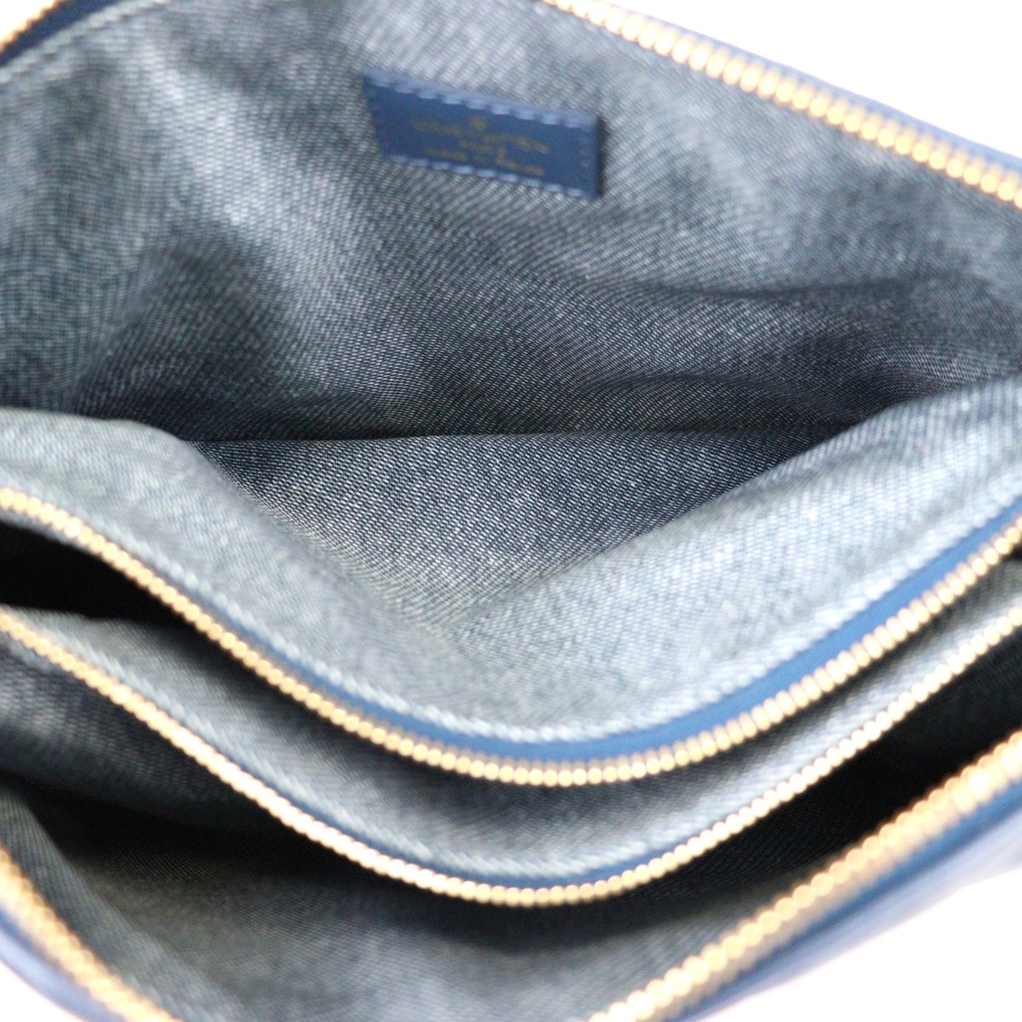 LOUIS VUITTON M59392 COUSSIN PM SHOULDER BAG
