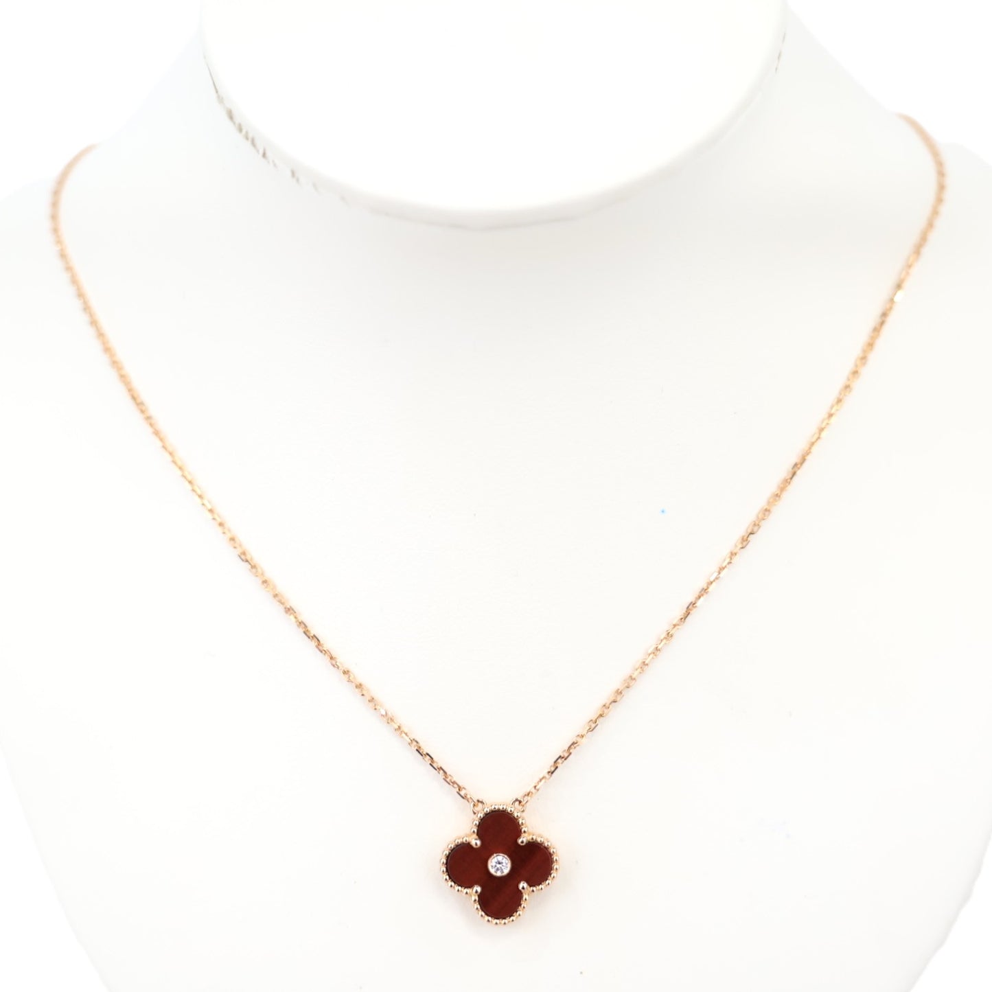 Van Cleef & Arpels VCARP0MV00 Vintage Alhambra Holiday Pendant 2017 Necklace