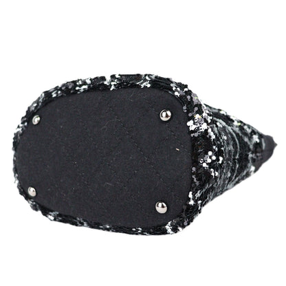 CHANEL CROSSBODY BAG