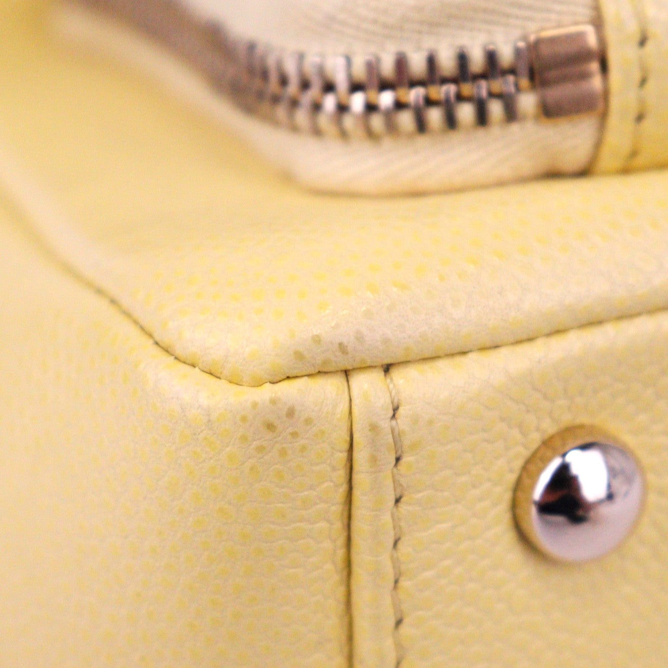 CHANEL 93749 AFFINITY SMALL HANDBAG