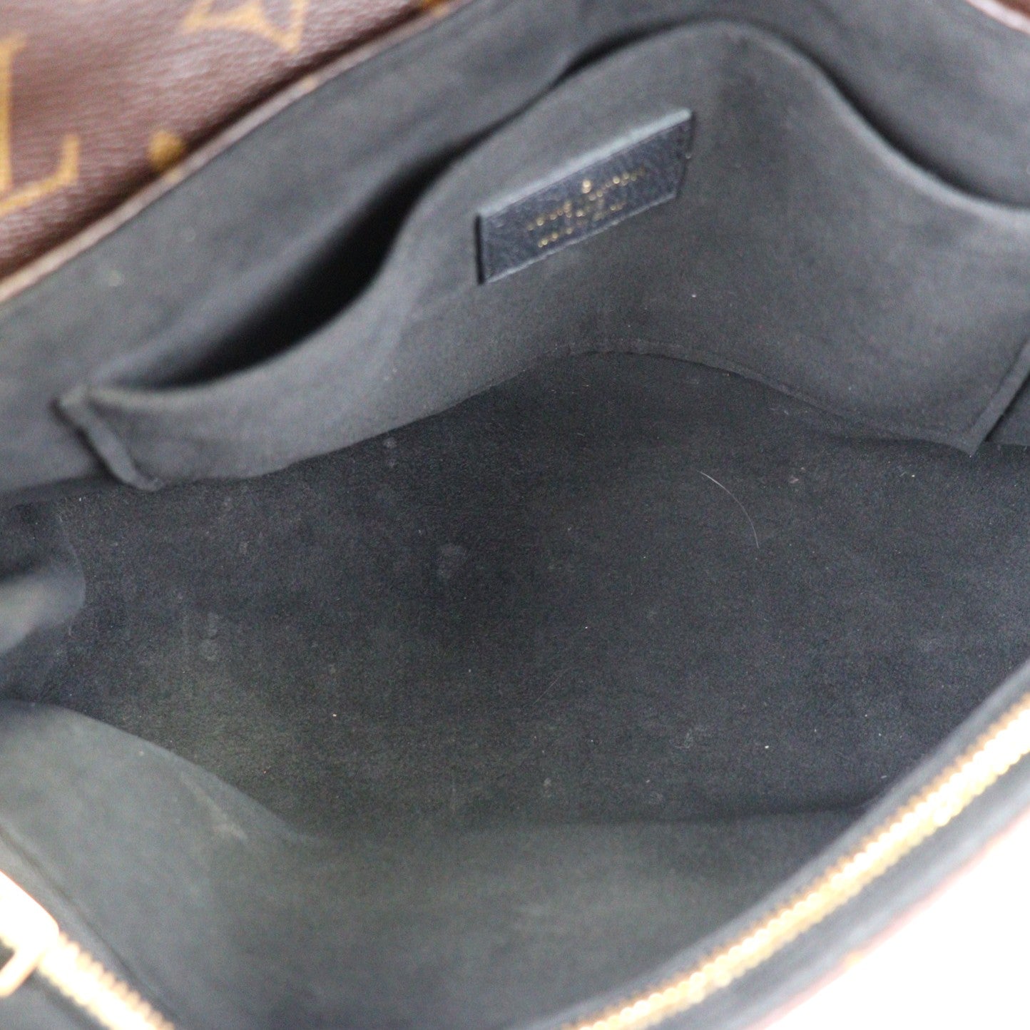 LOUIS VUITTON M43714 SAINT PLACIDE CROSSBODY BAG