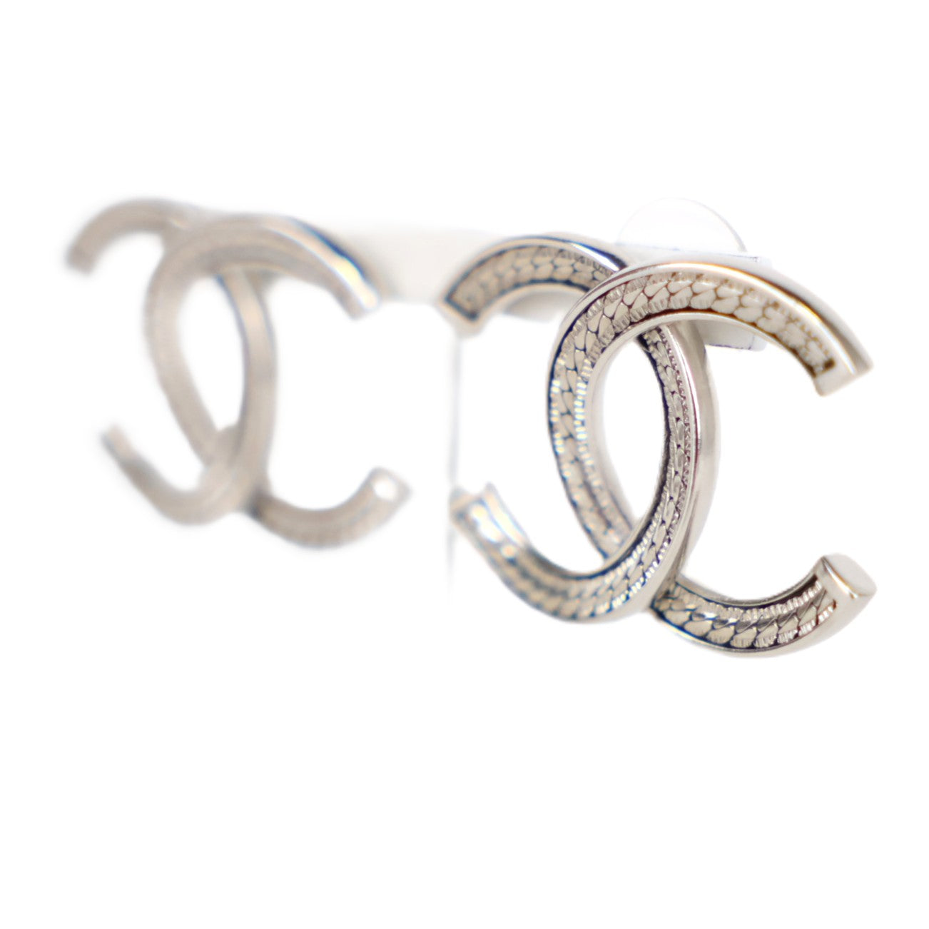CHANEL ABE250 EARRINGS