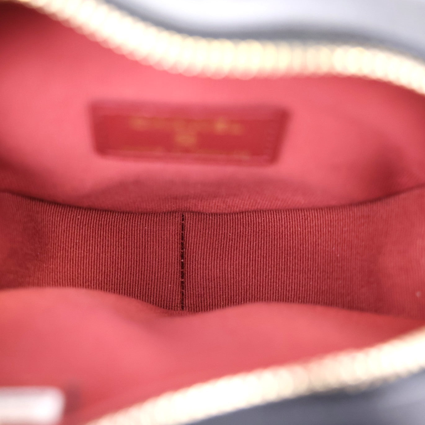 CHANEL AP2784 HEART CLUTCH MINI BAG