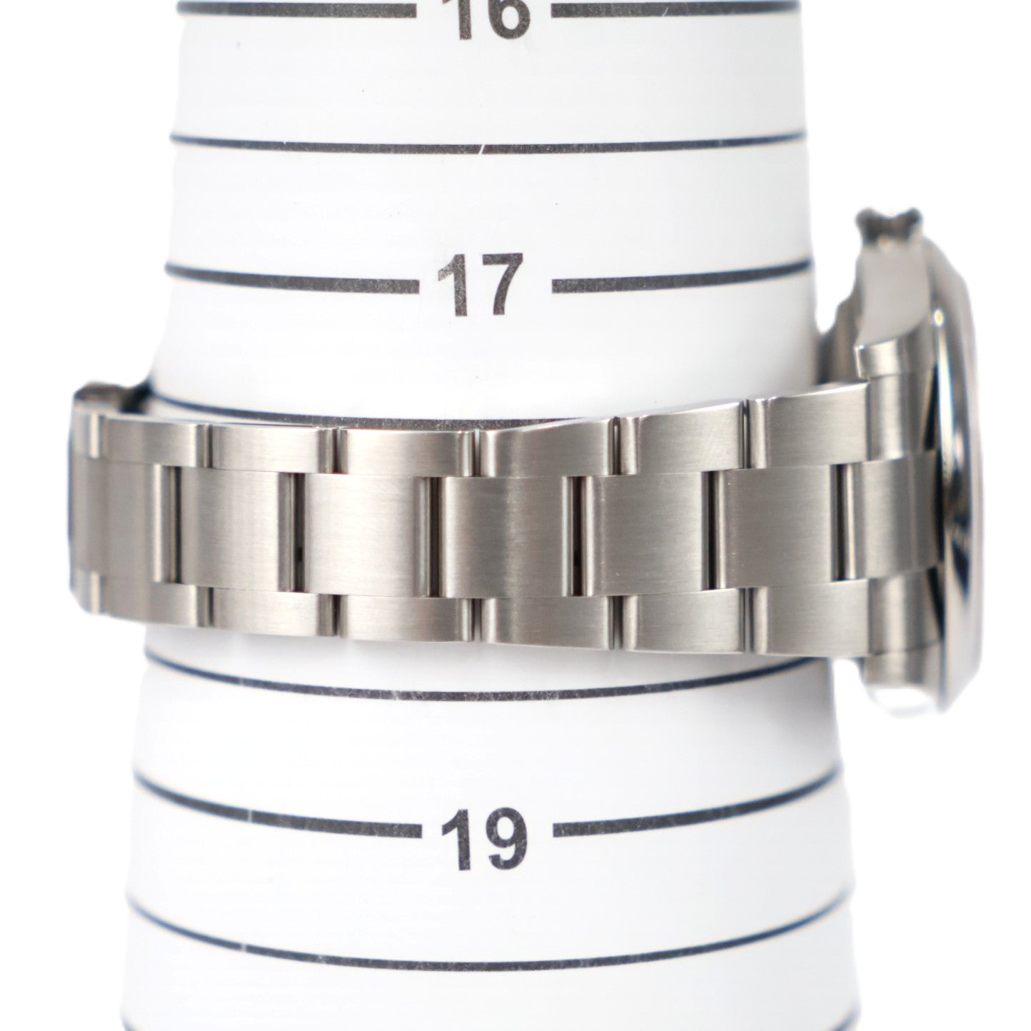 ROLEX 124300 Oyster Perpetual