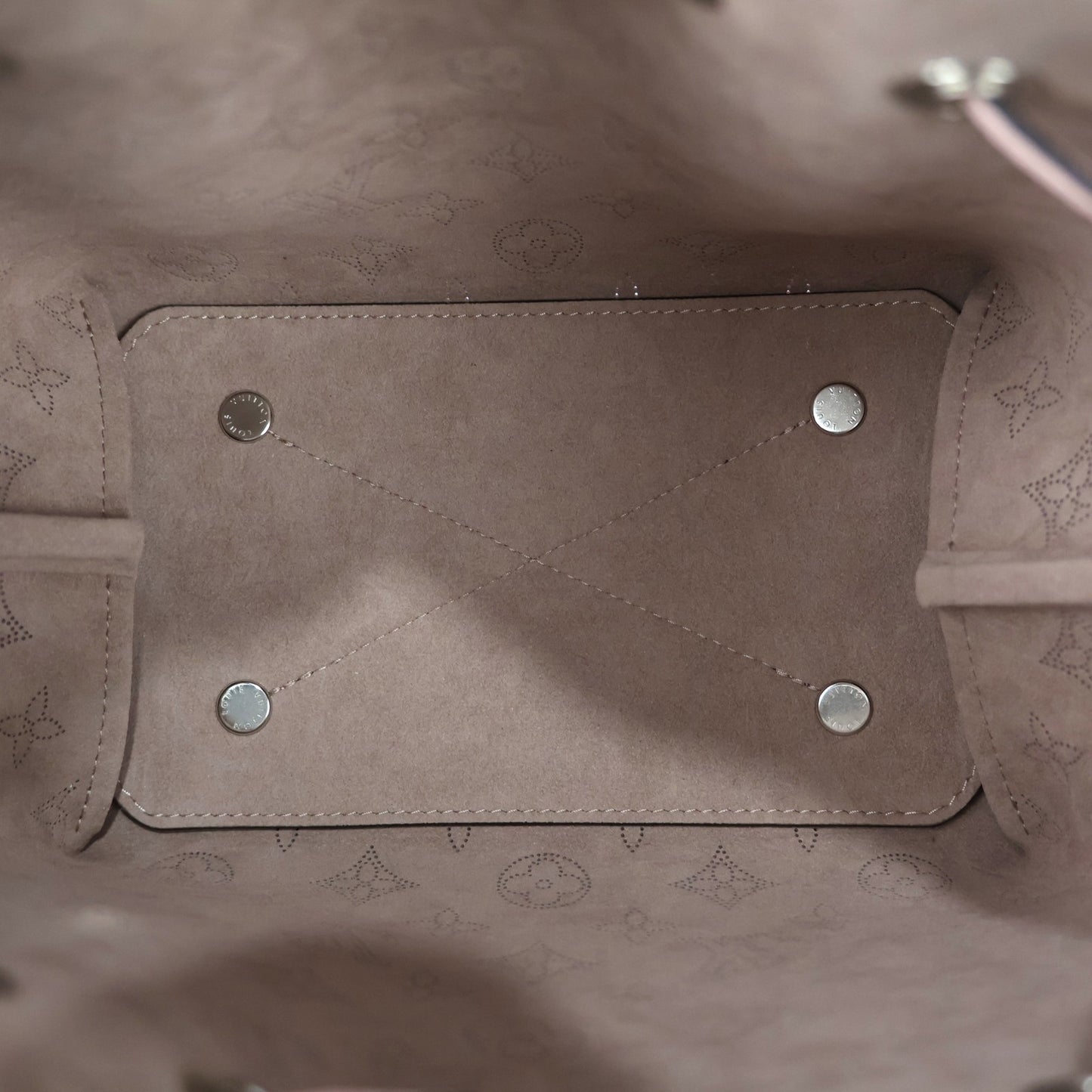 LOUIS VUITTON M23195 BELLA SHOULDER BAG