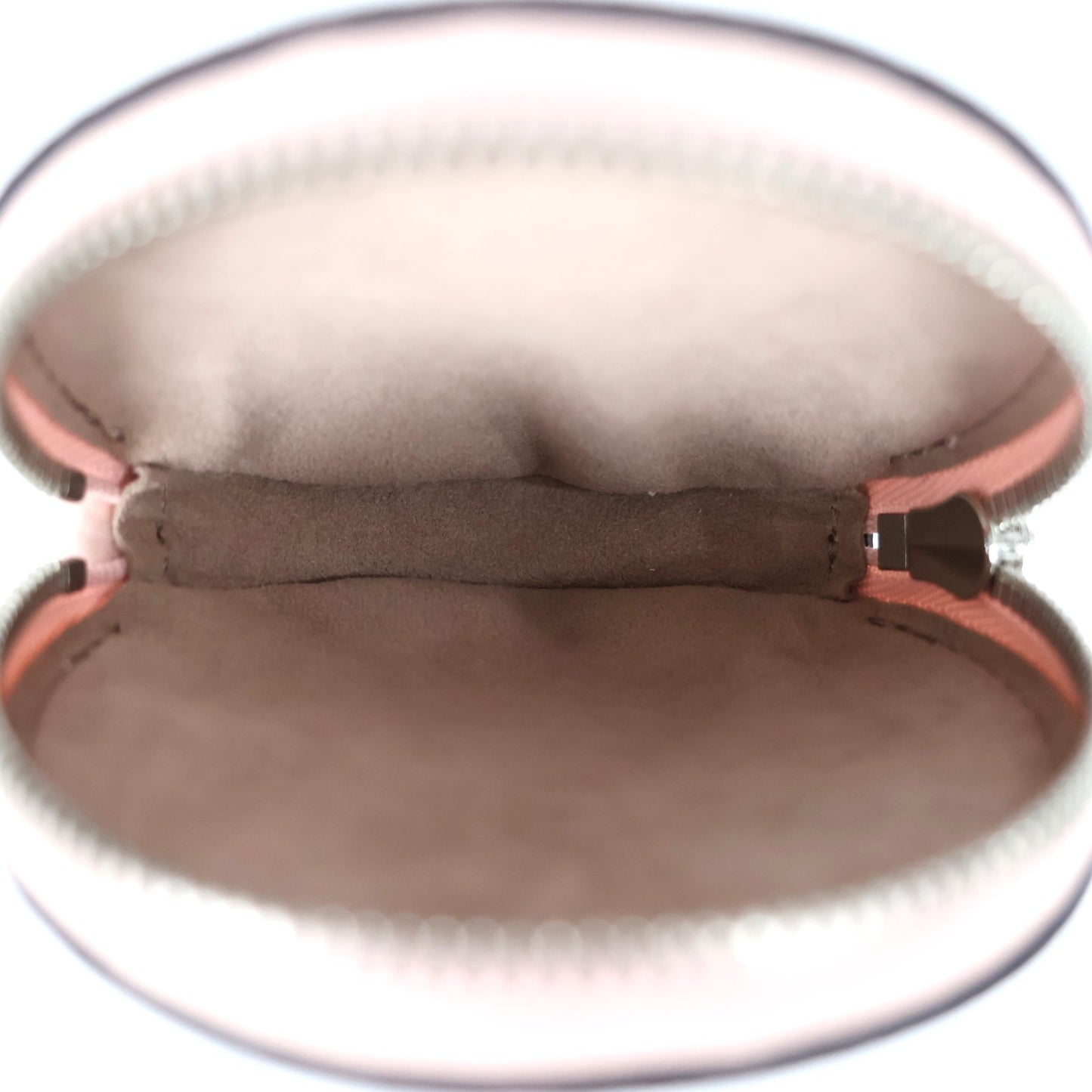 LOUIS VUITTON M23195 BELLA SHOULDER BAG