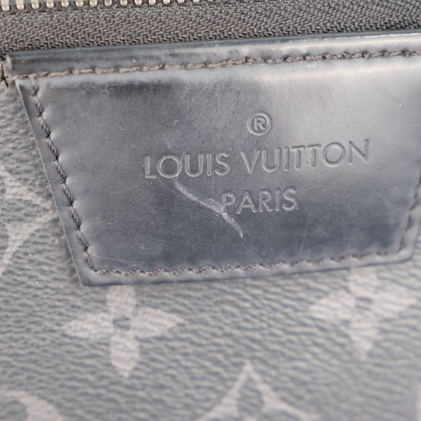 LOUIS VUITTON M43186 DISCOVERY BACKPACK BACKPACK