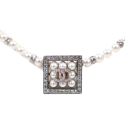 CHANEL ABD451 NECKLACE