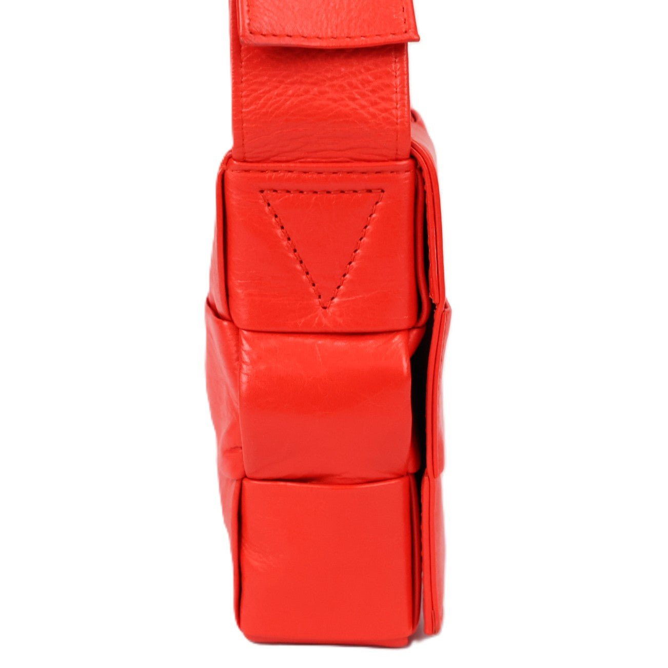 BOTTEGA VENETA CASSETTE SHOULDER BAG