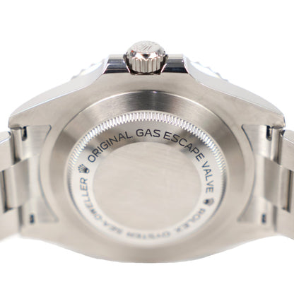 ROLEX 126600 Sea-Dweller