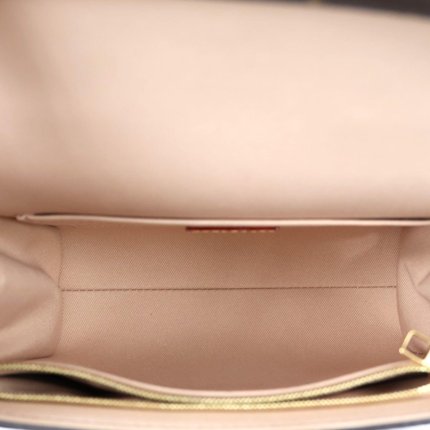 LOUIS VUITTON M46055 CLUNY BB HANDBAG