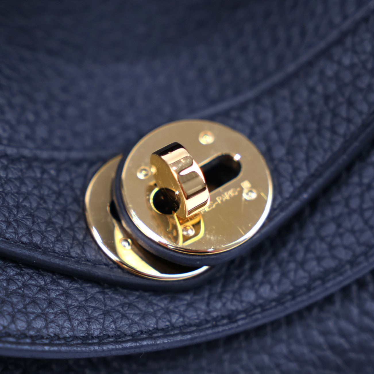 HERMES 073428CC LINDY 26 SHOULDER BAG