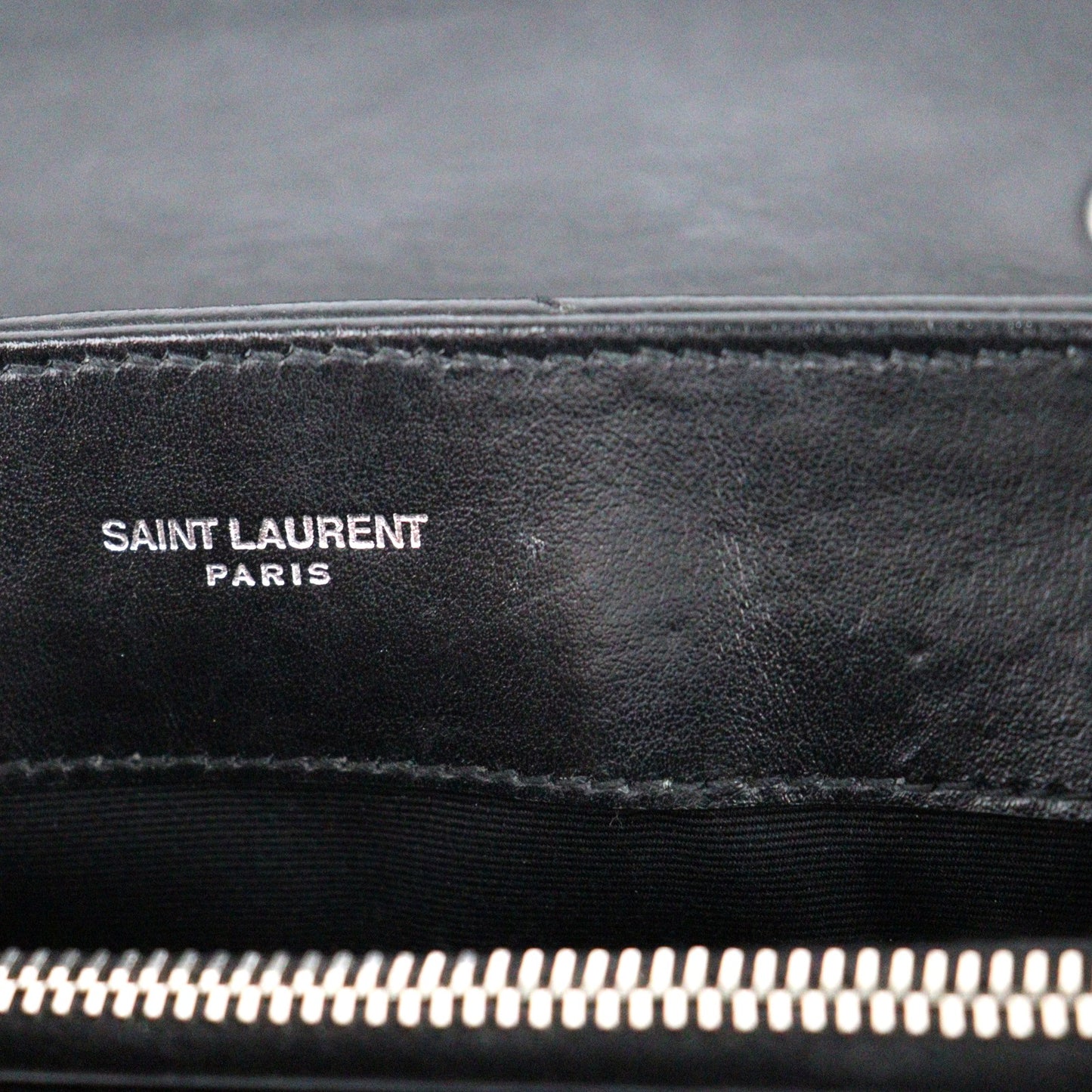 SAINT LAURENT 494699 DV726 LOULOU TOY SHOULDER BAG