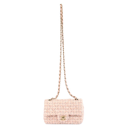 CHANEL 69900 CLASSIC FLAP MINI CROSSBODY BAG