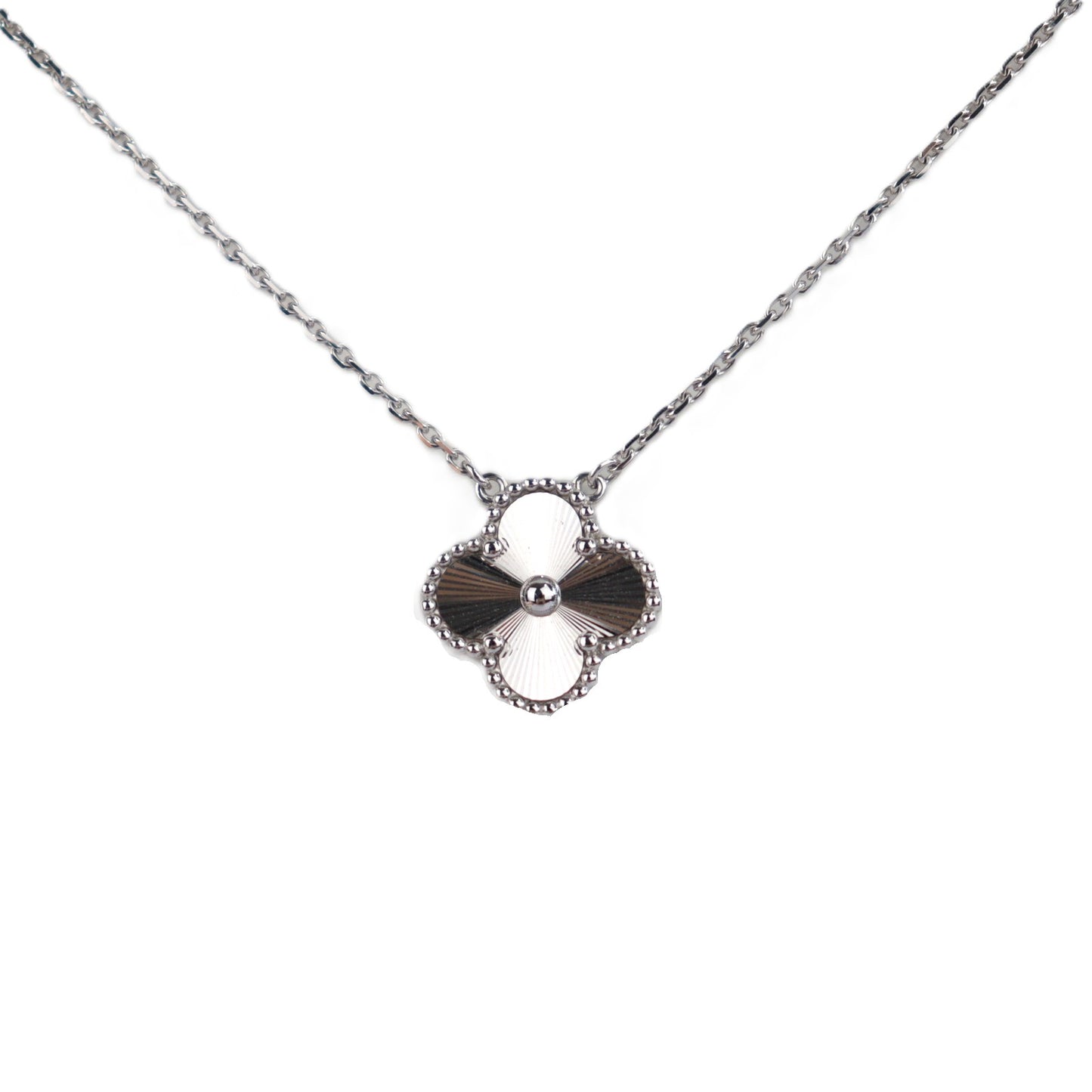 Van Cleef & Arpels VCARP9XG00 Vintage Alhambra Necklace
