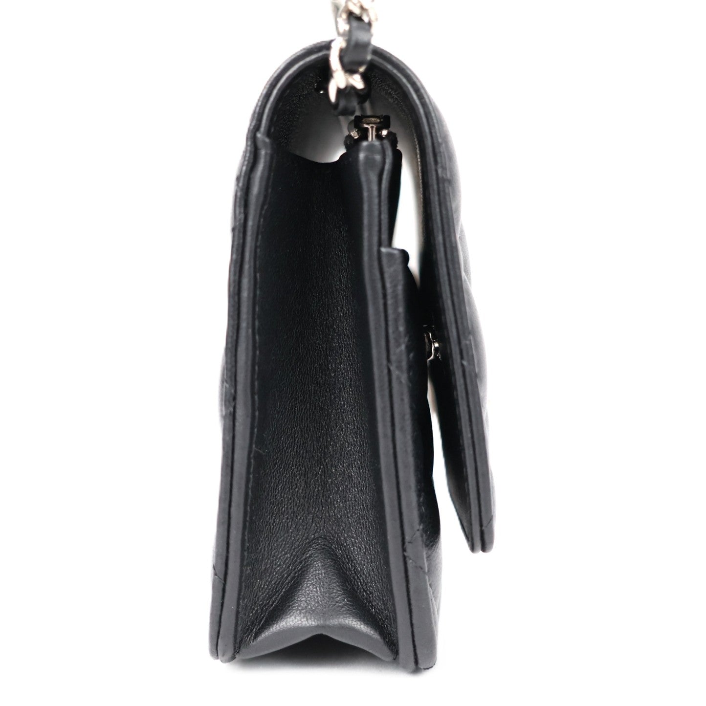 CHANEL WALLET ON CHAIN