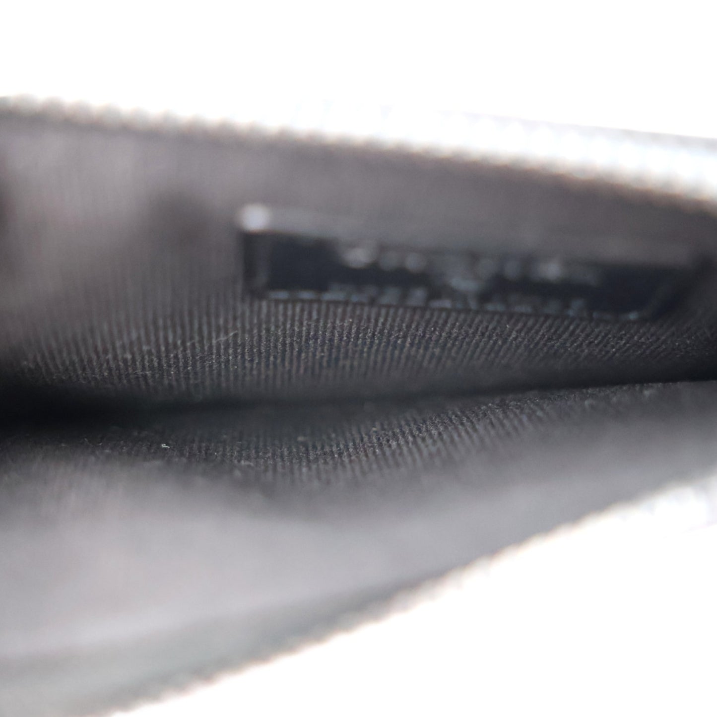 CHANEL AP3823 COIN & CARD HOLDER