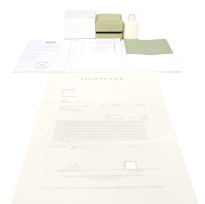Van Cleef ＆ Arpels VCARPJMG47 Perlee Small Model Ring