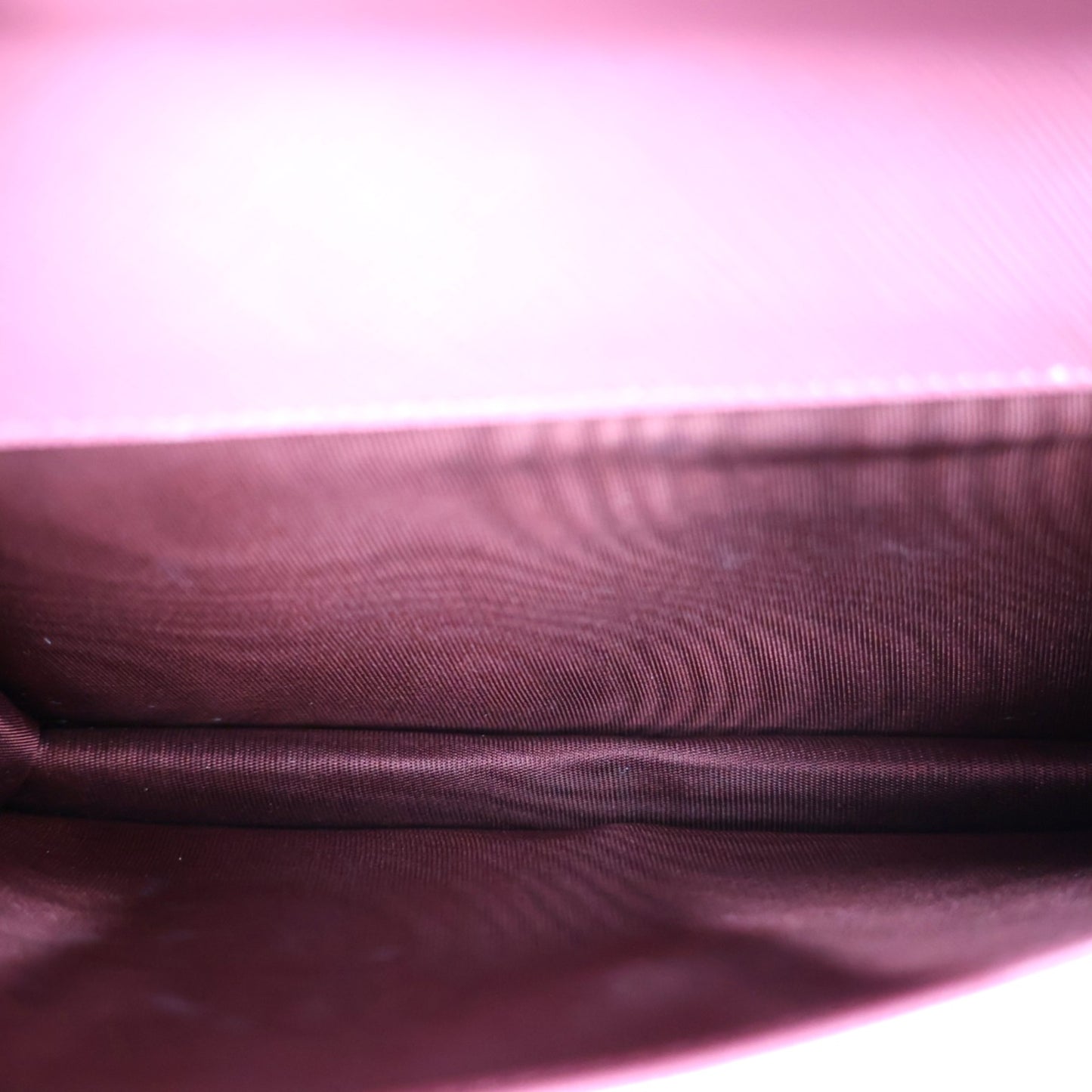 FERRAGAMO 22 B850 WALLET ON CHAIN
