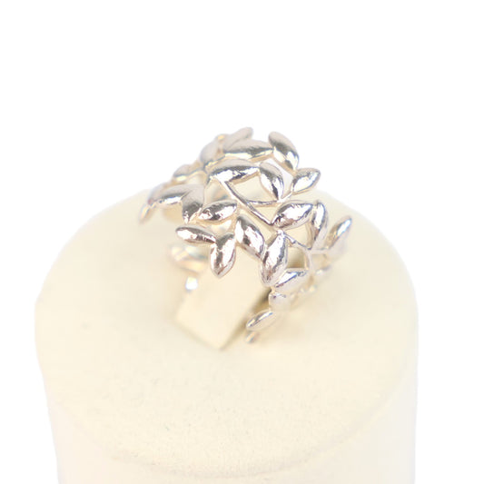 TIFFANY & Co. Olive Leaf #50 Ring
