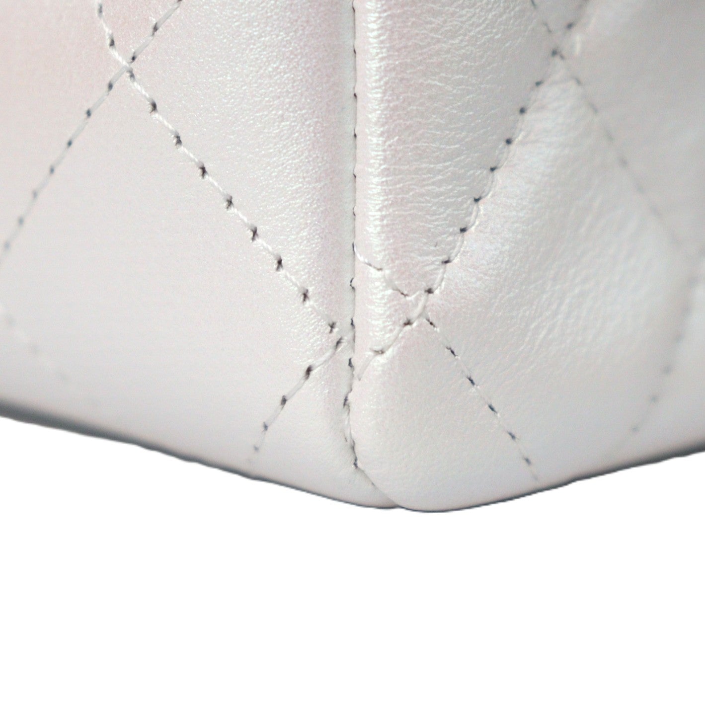 CHANEL 69900 CLASSIC FLAP MINI CROSSBODY BAG