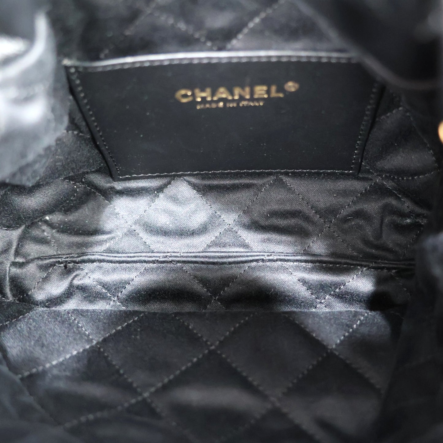 CHANEL AS3980 CHANEL 22 CROSSBODY BAG